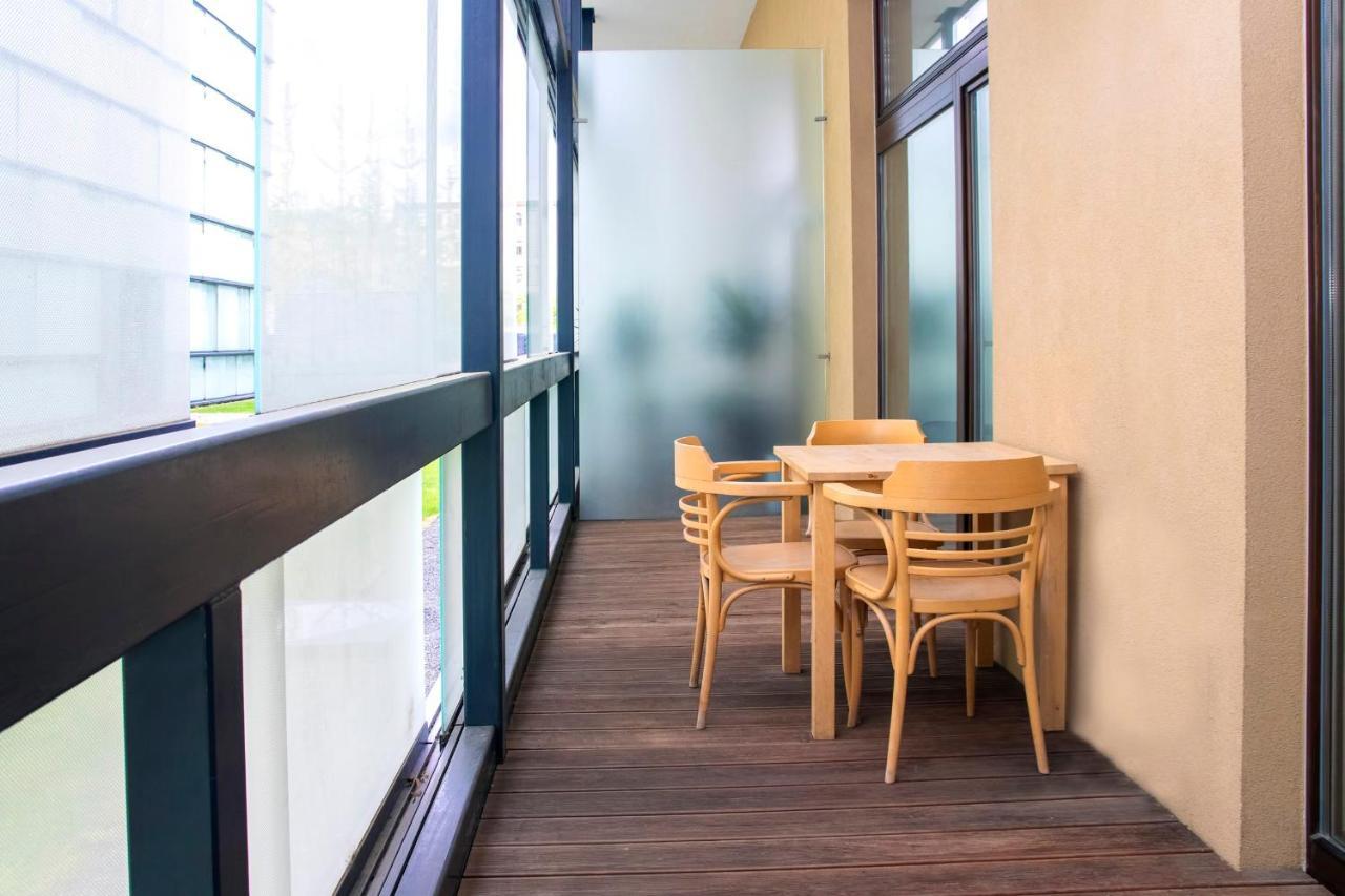 Modern Apartment With Terrace And Air Conditioning Praga Exterior foto